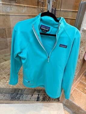 Patagonia Turquoise Quarter-Zip Fleece Pullover
